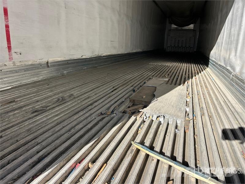 Utility 3000R Hladilne polprikolice