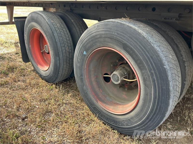 Utility 3000R 控溫式半拖車