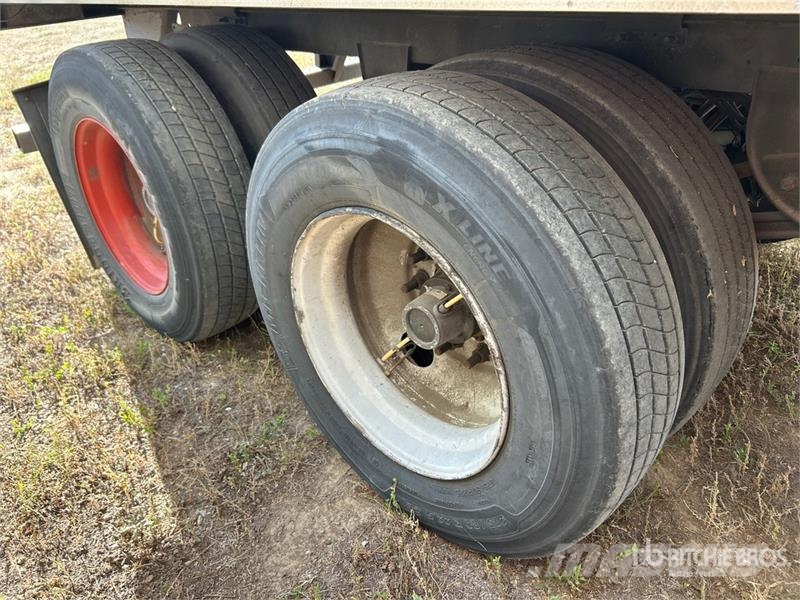 Utility 3000R Hladilne polprikolice