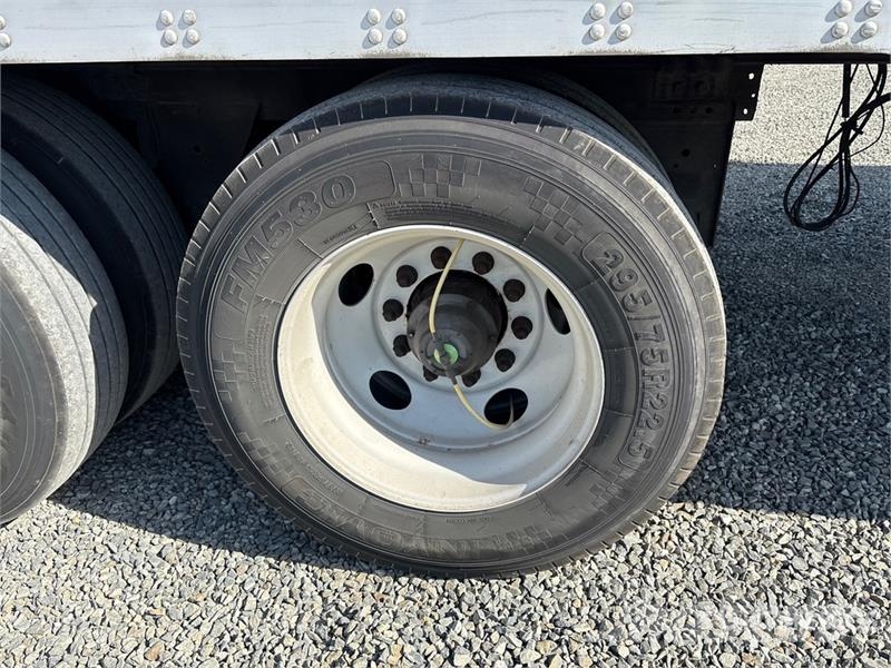 Utility 3000R نصف مقطورات بدرجة حرارة قابلة للضبط