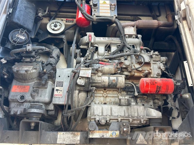 Utility 3000R Hladilne polprikolice