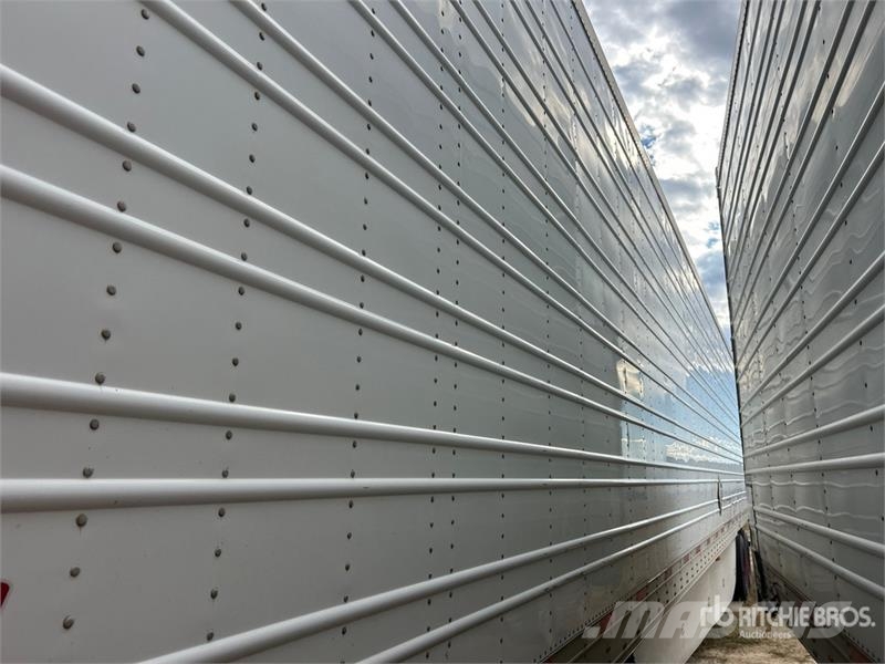 Utility 3000R Hladilne polprikolice