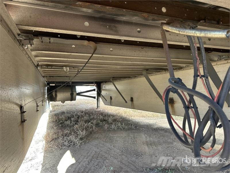 Utility 3000R Hladilne polprikolice