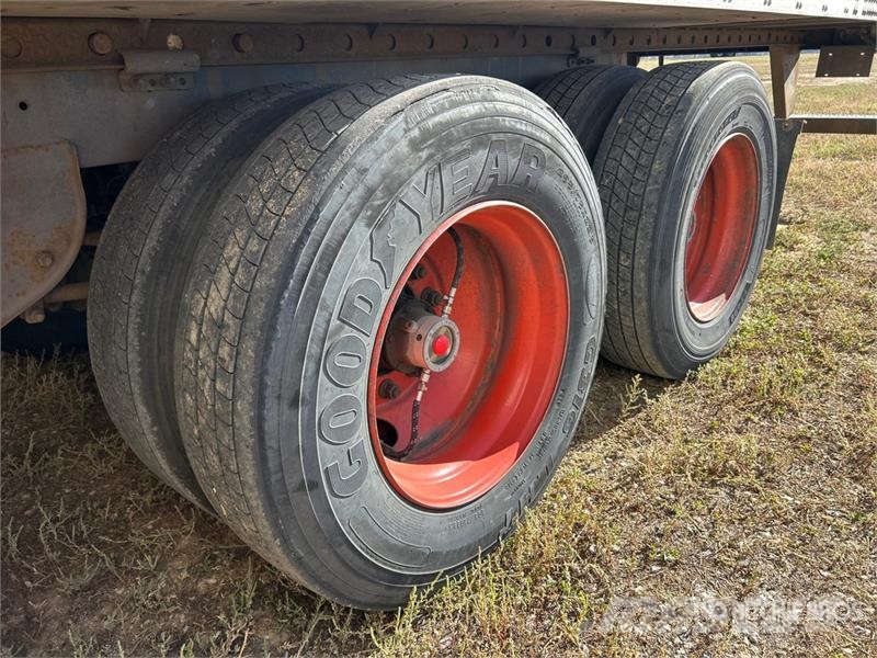 Utility 3000R 控溫式半拖車