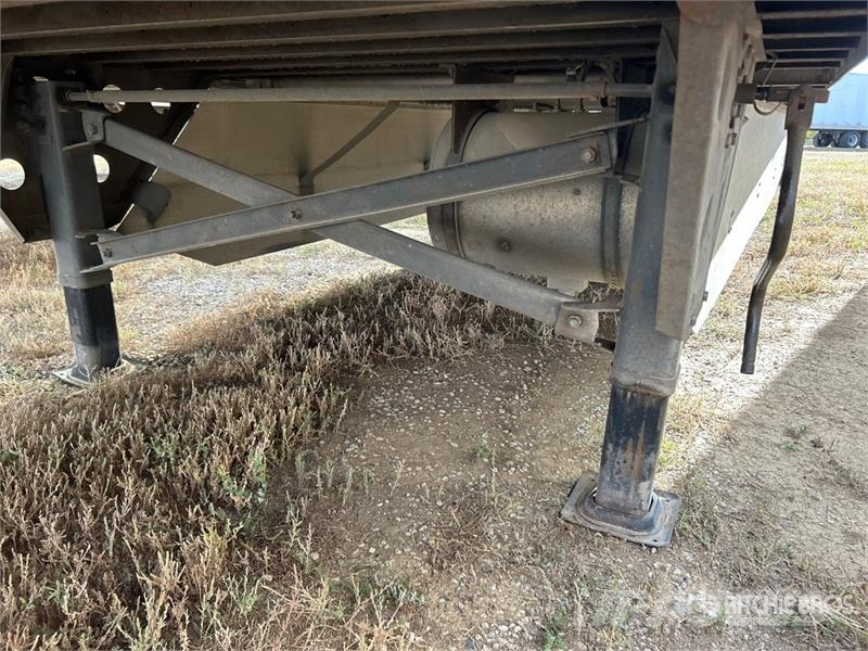 Utility 3000R Hladilne polprikolice