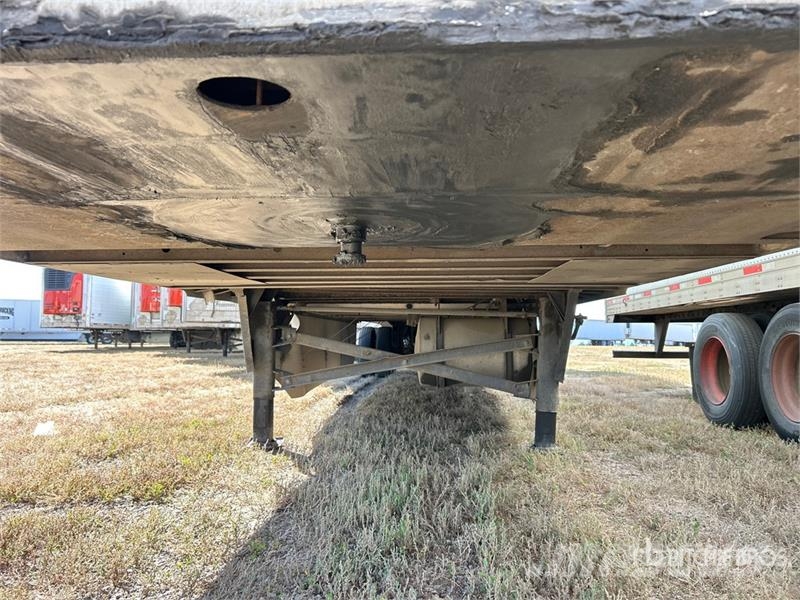 Utility 3000R Semi Reboques Isotérmicos