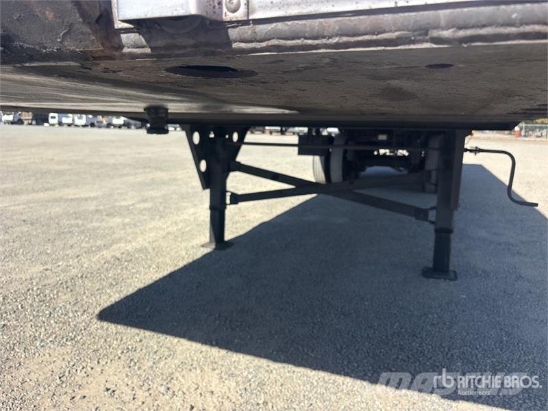 Utility 36 ft x 102 in T/A Van Trailer 厢式拖车