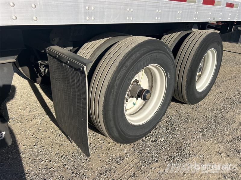 Utility 36 ft x 102 in T/A Van Trailer Прицепы-фургоны