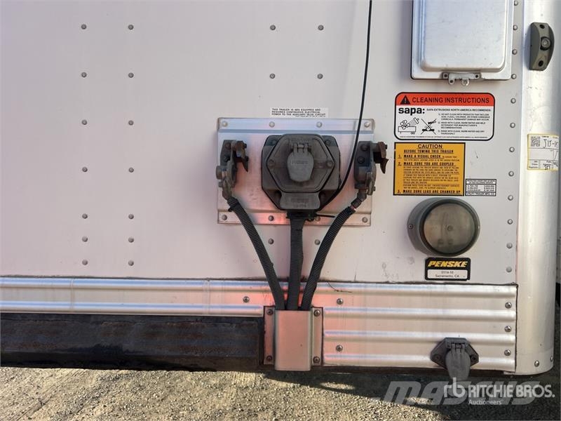 Utility 36 ft x 102 in T/A Van Trailer Прицепы-фургоны