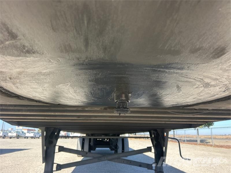 Utility 48 ft x 102 in T/A Van Trailer 厢式拖车