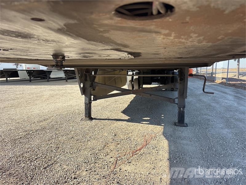 Utility 48 ft x 96 in T/A Van Trailer مقطورات ذات هيكل صندوقي