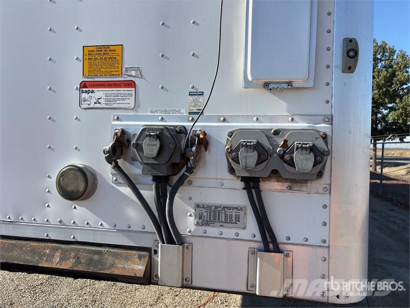 Utility 48 ft x 96 in T/A Van Trailer مقطورات ذات هيكل صندوقي