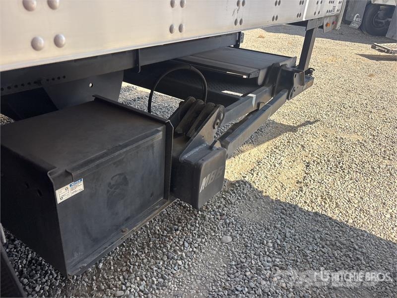 Utility 48 ft x 96 in T/A Van Trailer 厢式拖车