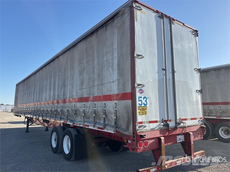 Utility 53 ft T/A Curtain Side Trailer Tents