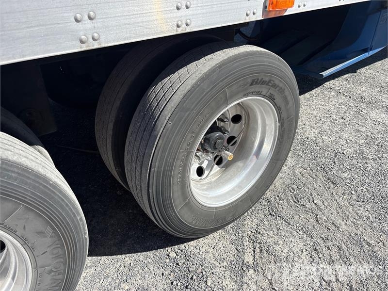 Utility 53 ft T/A Van Trailer مقطورات ذات هيكل صندوقي