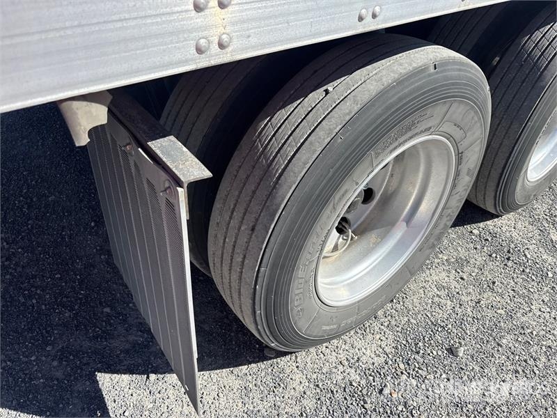 Utility 53 ft T/A Van Trailer مقطورات ذات هيكل صندوقي