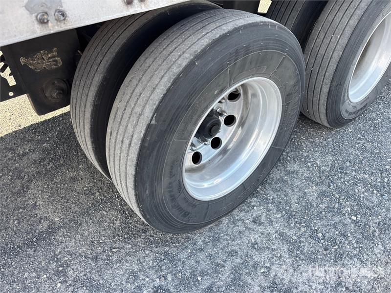 Utility 53 ft T/A Van Trailer مقطورات ذات هيكل صندوقي