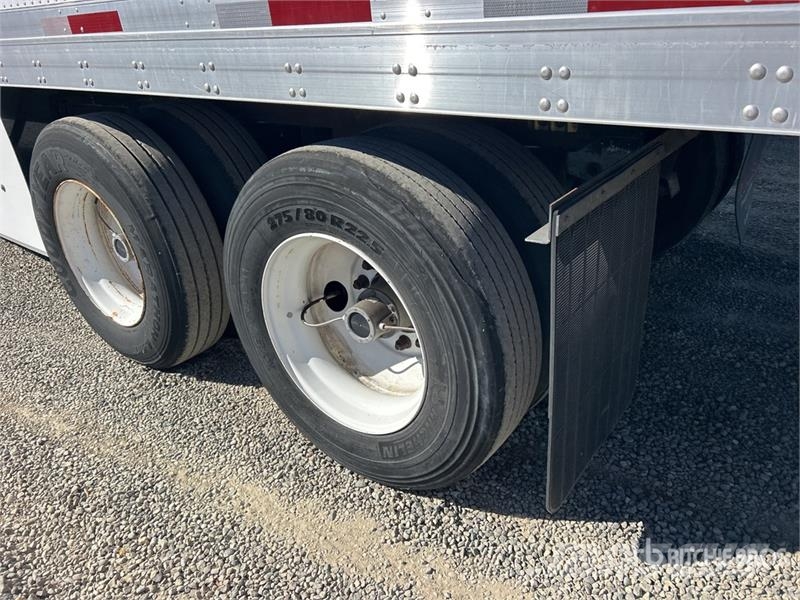 Utility 53 ft x 102 in T/A Van Trailer مقطورات ذات هيكل صندوقي