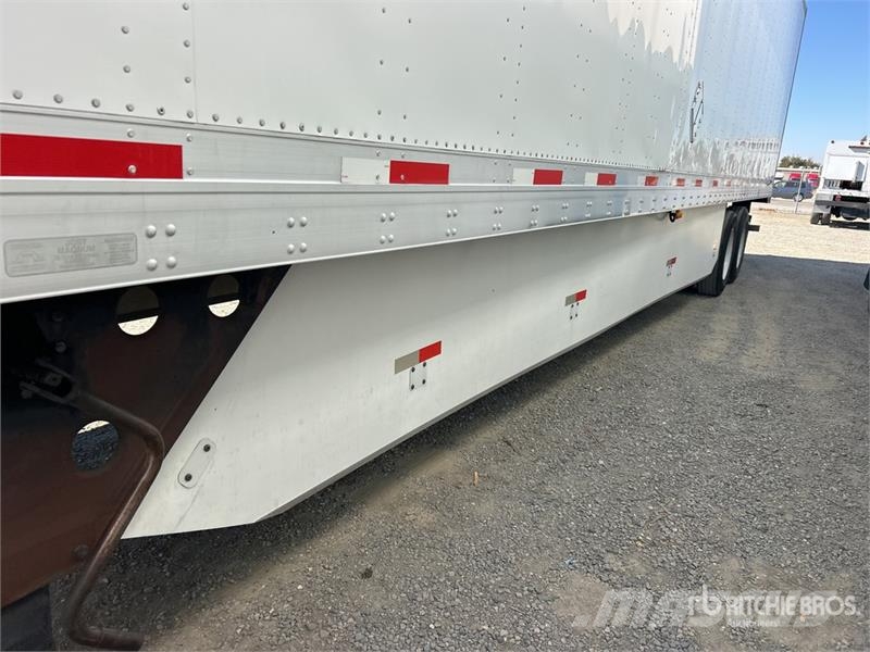 Utility 53 ft x 102 in T/A Van Trailer Прицепы-фургоны