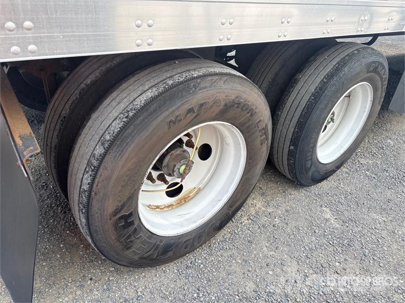 Utility 53 ft x 102 in T/A Van Trailer 厢式拖车
