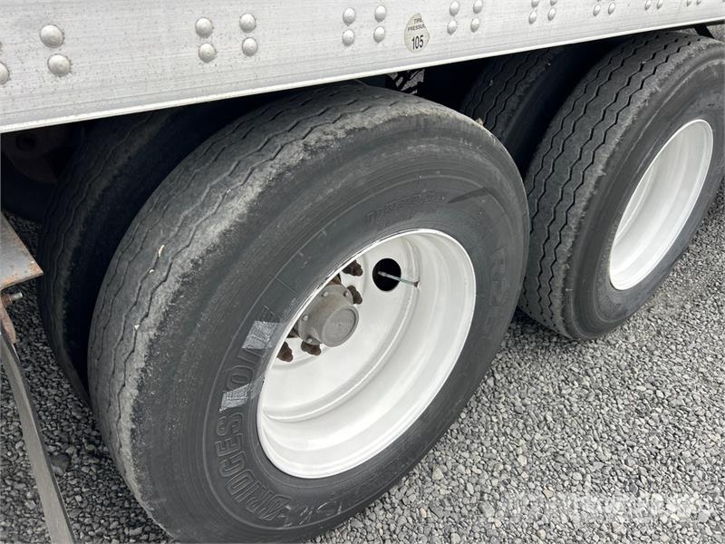 Utility 53 ft x 102 in T/A Van Trailer Причепи-фургони