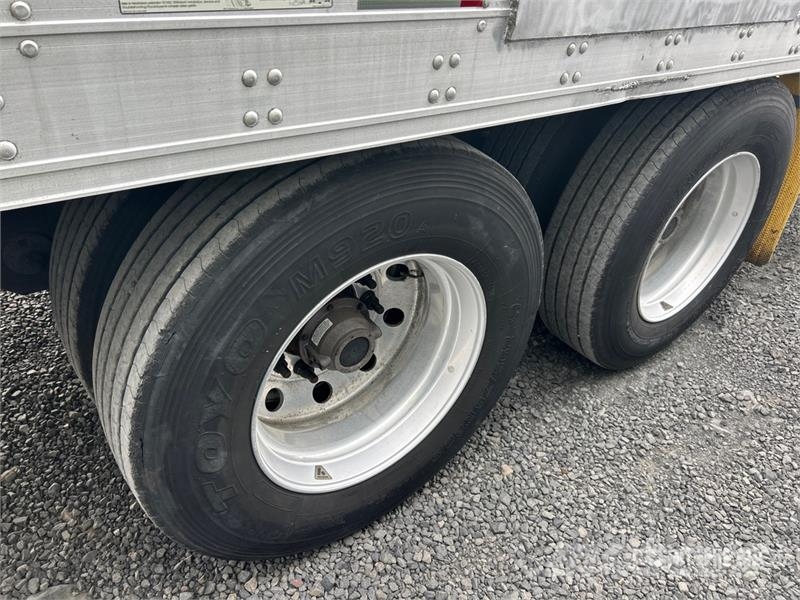 Utility 53 ft x 102 in T/A Refrigerated Trailer Напівпричепи-рефрижератори