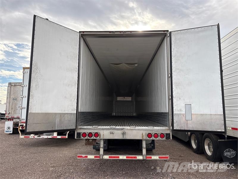 Utility 53 ft x 102 in T/A Refrigerated Trailer نصف مقطورات بدرجة حرارة قابلة للضبط