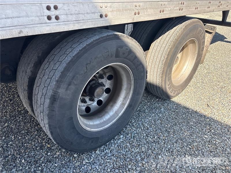 Utility 53 ft x 102 in T/A Van Trailer Prikolice zabojniki
