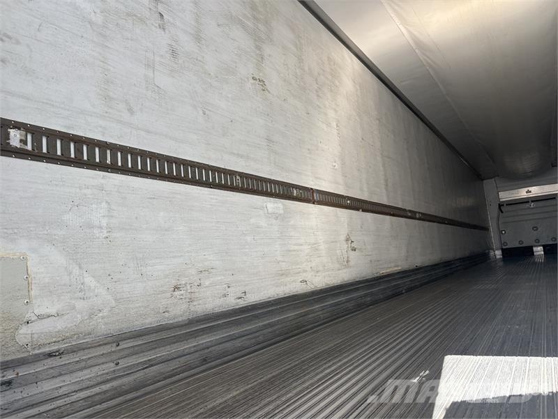 Utility 53 ft x 102 in T/A Refrigerated Trailer Semi remorque frigorifique