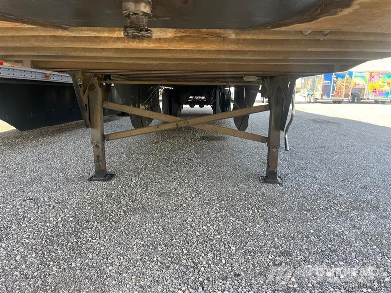 Utility 53 ft x 102 in T/A Van Trailer Van Body Trailers