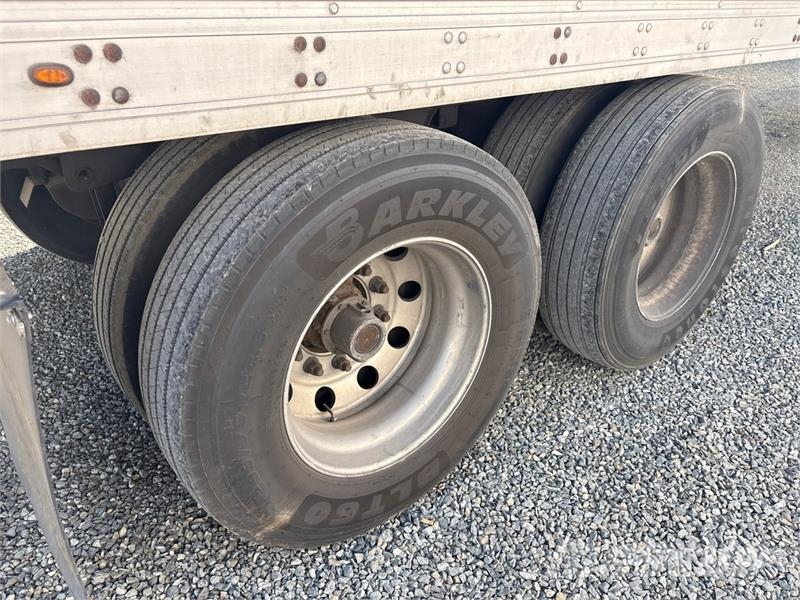 Utility 53 ft x 102 in T/A Van Trailer Prikolice zabojniki