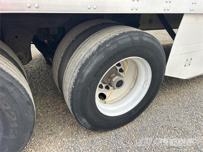 Utility 53 ft x 102 in T/A Van Trailer Прицепы-фургоны