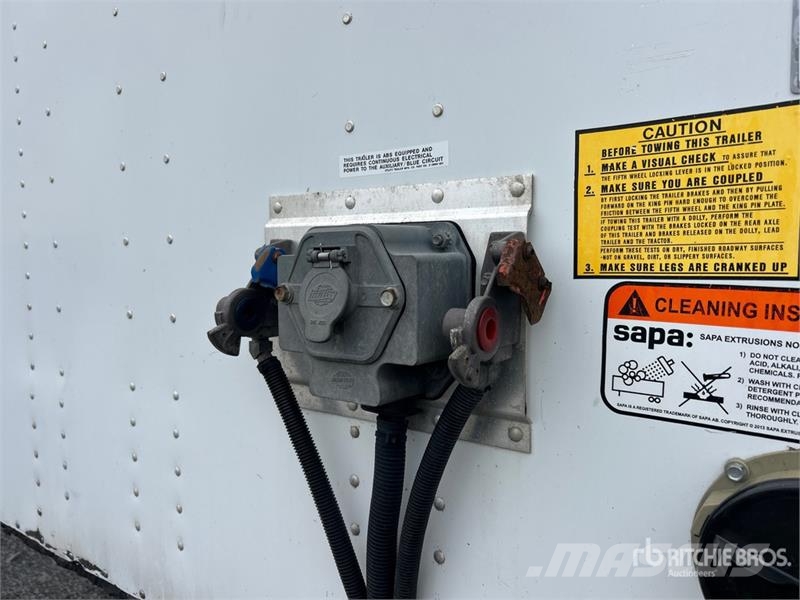 Utility 53 ft x 102 in T/A Van Trailer Причепи-фургони