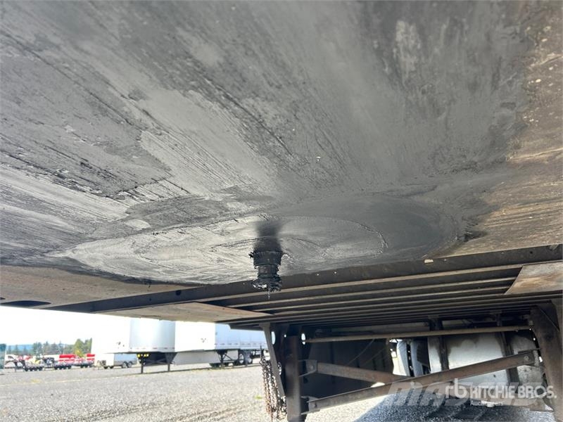 Utility 53 ft x 102 in T/A Refrigerated Trailer 保温半挂车