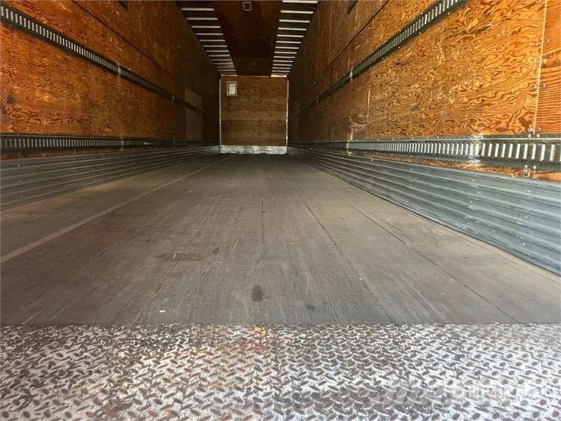Utility 53 ft x 102 in T/A Van Trailer Van Body Trailers