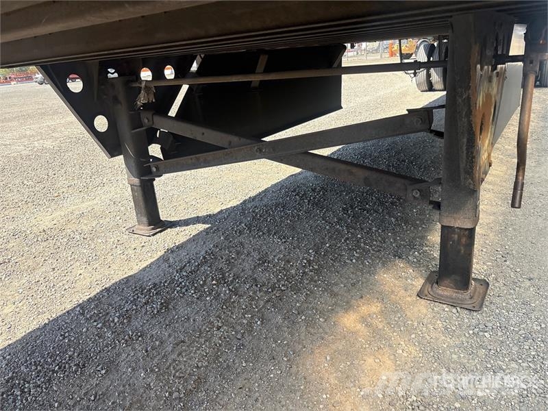 Utility 53 ft x 102 in T/A Van Trailer 厢式拖车