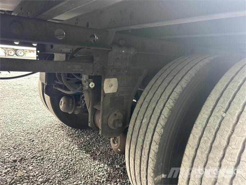 Utility 53 ft x 102 in T/A Refrigerated Trailer Напівпричепи-рефрижератори