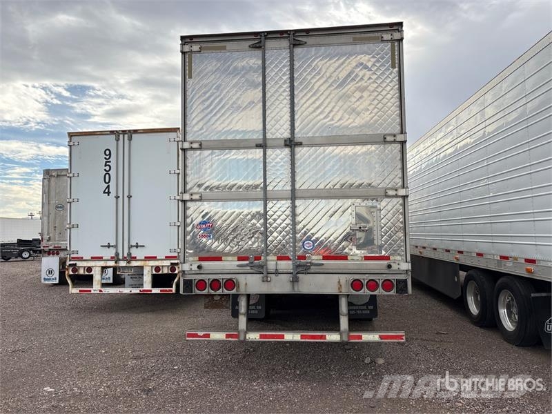 Utility 53 ft x 102 in T/A Refrigerated Trailer نصف مقطورات بدرجة حرارة قابلة للضبط