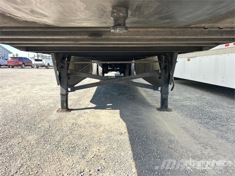 Utility 53 ft x 102 in T/A Van Trailer Прицепы-фургоны