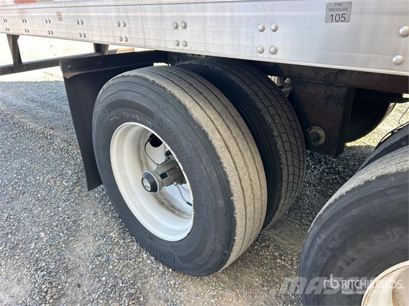 Utility 53 ft x 102 in T/A Van Trailer مقطورات ذات هيكل صندوقي