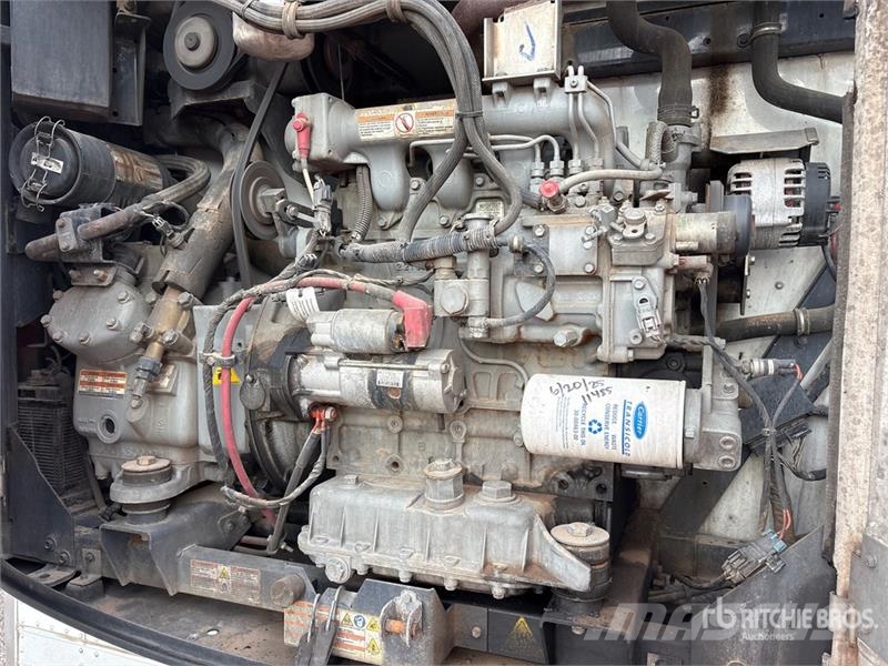 Utility 53 ft x 102 in T/A Refrigerated Trailer نصف مقطورات بدرجة حرارة قابلة للضبط