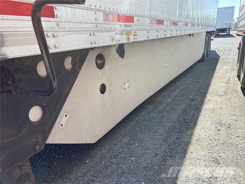 Utility 53 ft x 102 in T/A Refrigerated Trailer Semi remorque frigorifique
