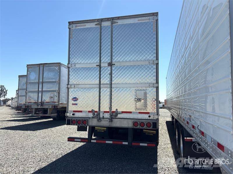 Utility 53 ft x 102 in T/A Refrigerated Trailer 冷凍冷蔵トレーラー