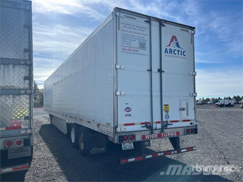 Utility 53 ft x 102 in T/A Refrigerated Trailer 保温半挂车