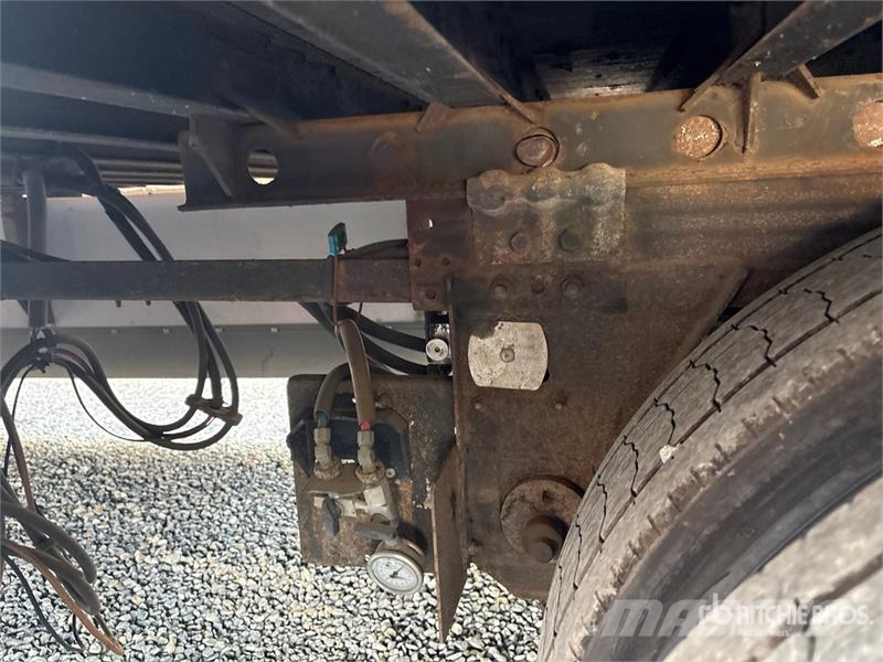 Utility 53 ft x 102 in T/A Van Trailer Reboques baú