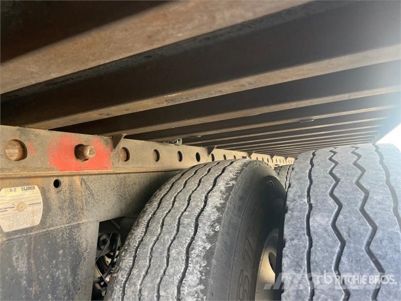 Utility 53 ft x 102 in T/A Van Trailer Van Body Trailers