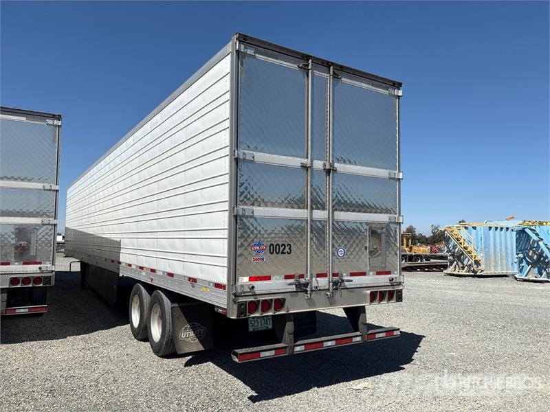 Utility 53 ft x 102 in T/A Refrigerated Trailer Semirremolques de temperatura controlada