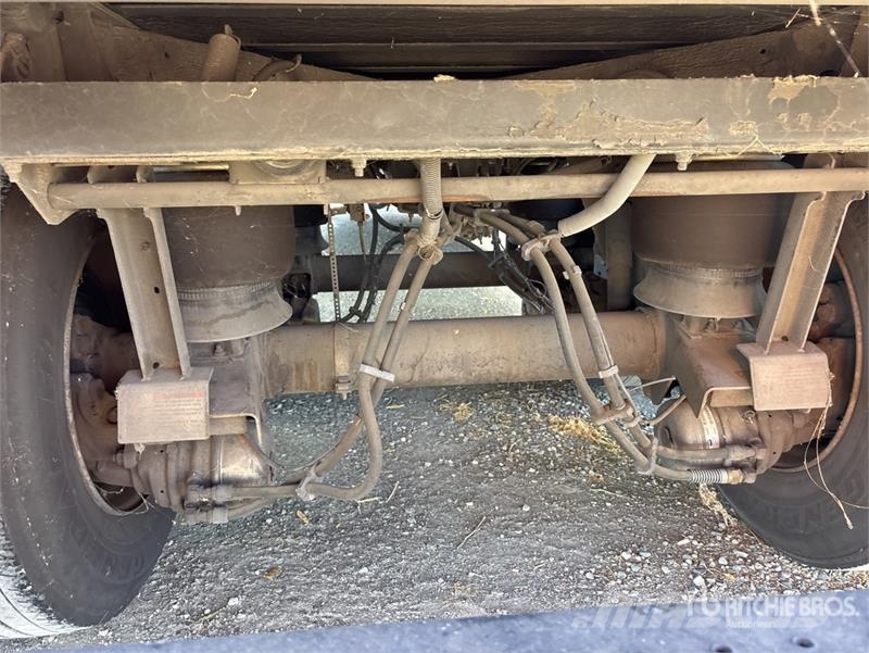 Utility 53 ft x 96 in T/A Van Trailer مقطورات ذات هيكل صندوقي