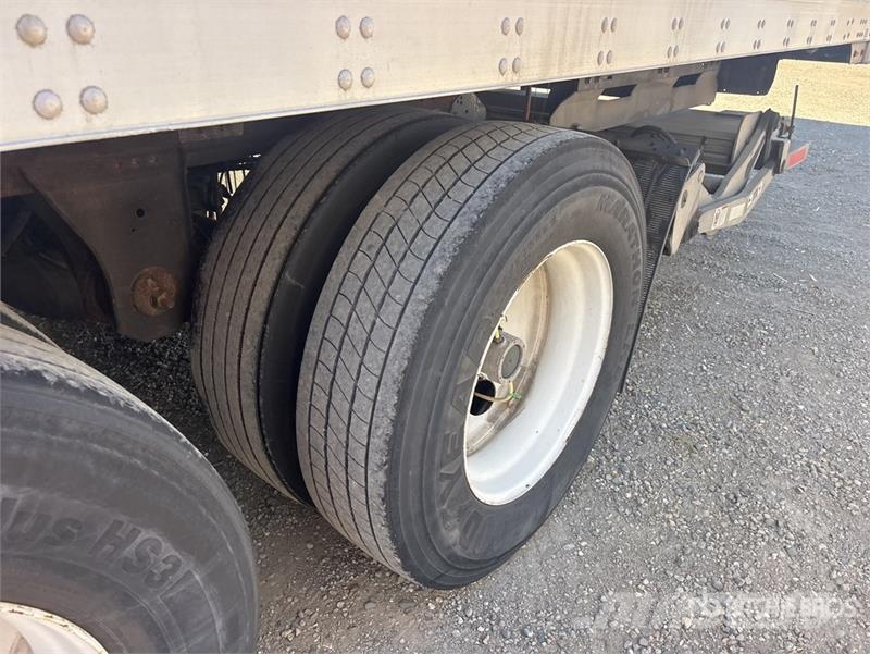 Utility 53 ft x 96 in T/A Van Trailer Dengtos priekabos