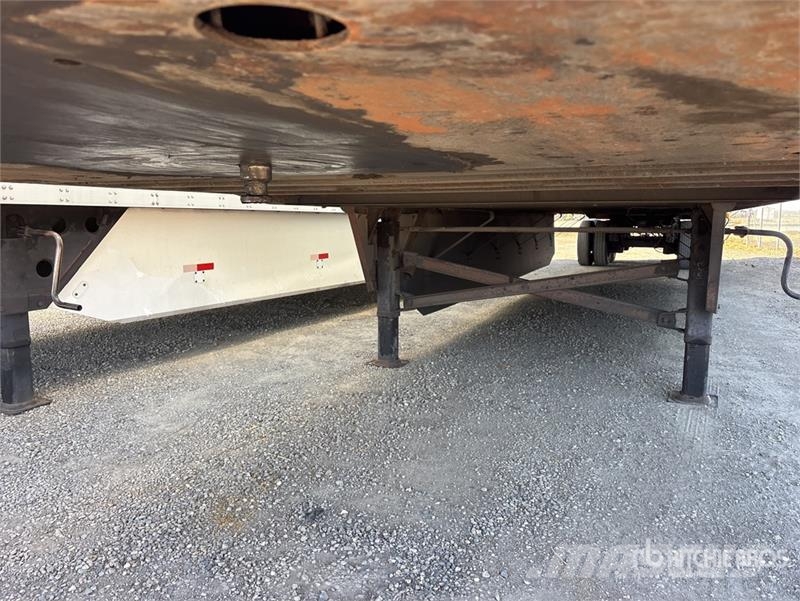 Utility 53 ft x 96 in T/A Van Trailer مقطورات ذات هيكل صندوقي